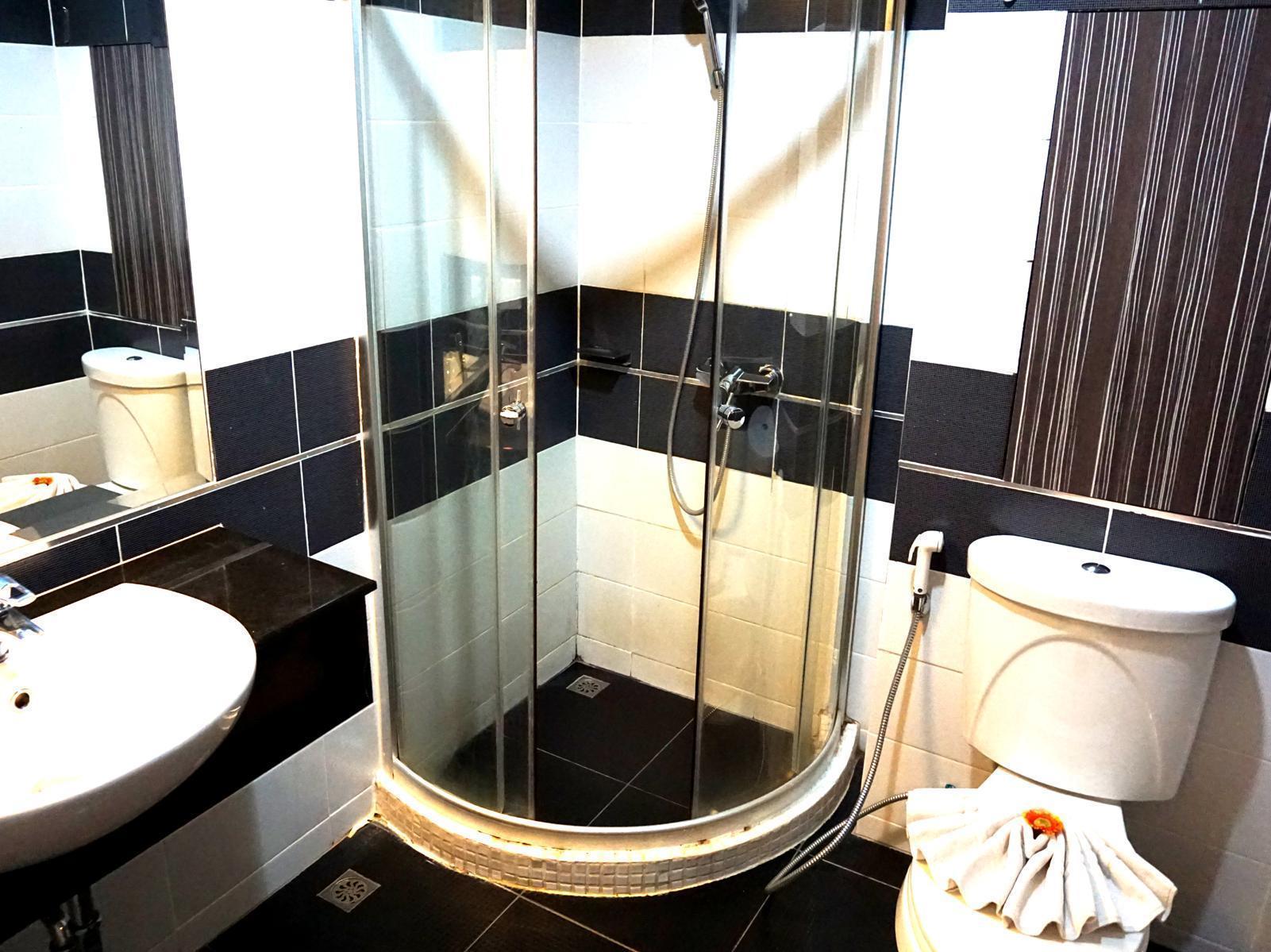 Aya Place Паттая Екстер'єр фото