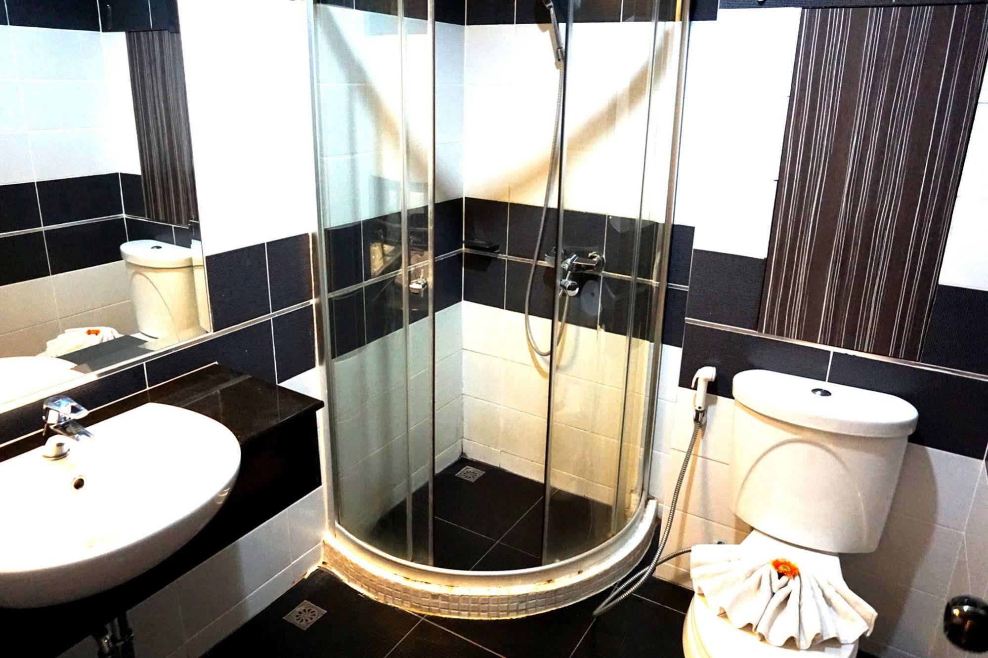 Aya Place Паттая Екстер'єр фото